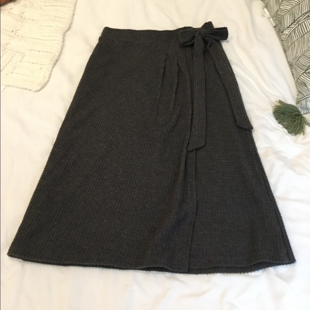 NWOT wrap skirt
